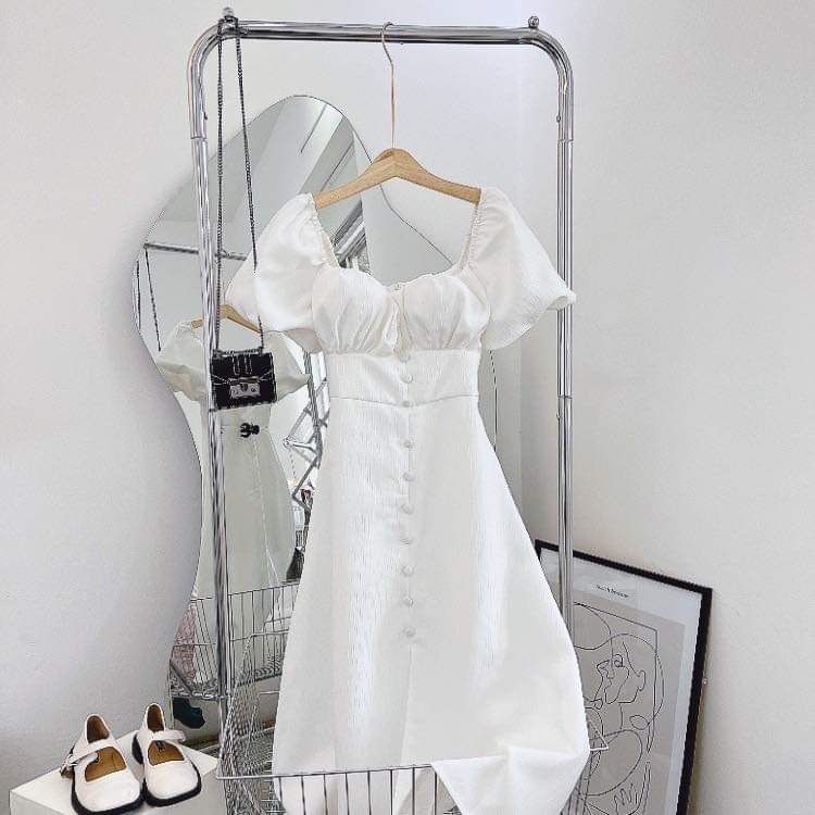 Đầm nữ cổ vuông tay phồng nút bọc Mity Dress