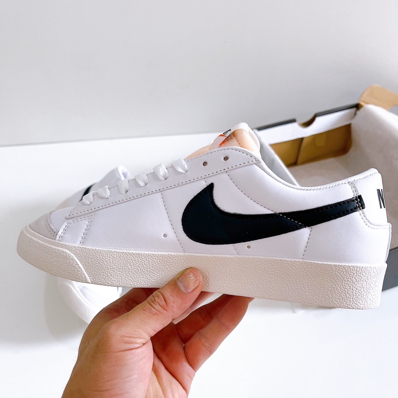 Giày sneaker bassic | Cổ cao thấp Blazer phối màu trắng đen