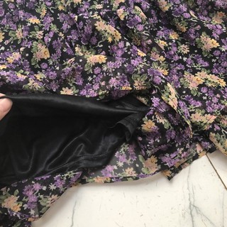 [2HAND] Quần váy hoa nhí lưng chun