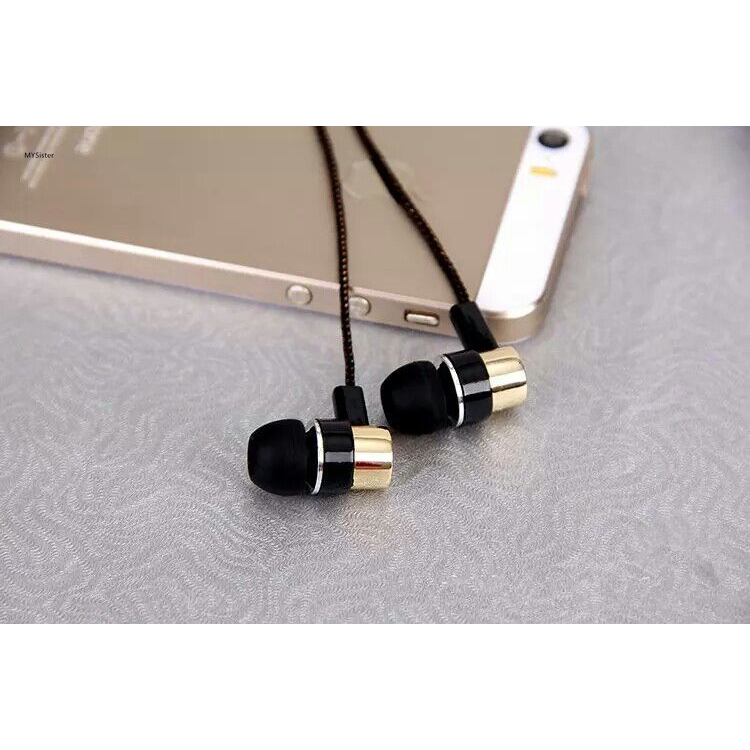 1 tai nghe nhét tai có dây bện bằng kim loại thời trang cho MP3