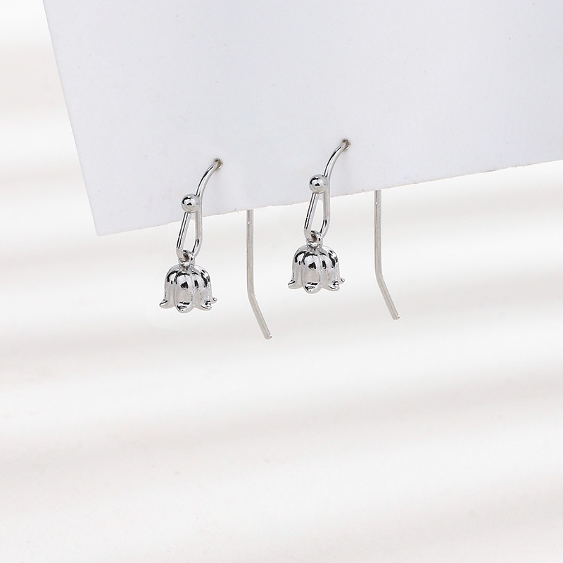 Hoa tai Stud kiểu Pháp cổ điển Lily of the Valley Crochet Hàn Quốc Hoa tai Stud thanh lịch mới của phụ nữ Hoa tai Stud của phụ nữ Trang sức mùa thu và mùa đông của phụ nữ