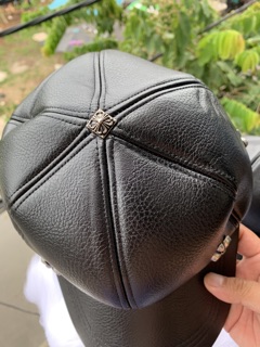 Nón lưỡi trai Chrome Hearts bọc da