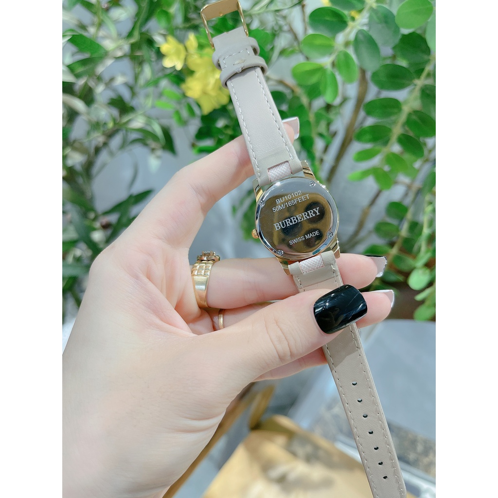 Đồng hồ nữ Burberry dây da cao cấp, viền đính đá, tặng box bảo hành 12 tháng - Đồng hồ BBR