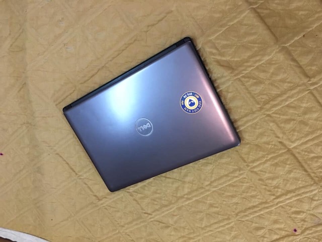 Laptop Dell 5460 vỏ nhôm sang trọng mỏng nhẹ đẹp thời trang | BigBuy360 - bigbuy360.vn