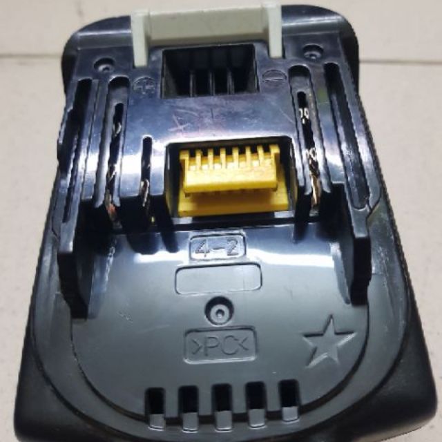 Pin MAKITA BL1430B ZIN LIKENEW 99.99%