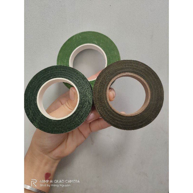 Sáp cuộn làm hoa