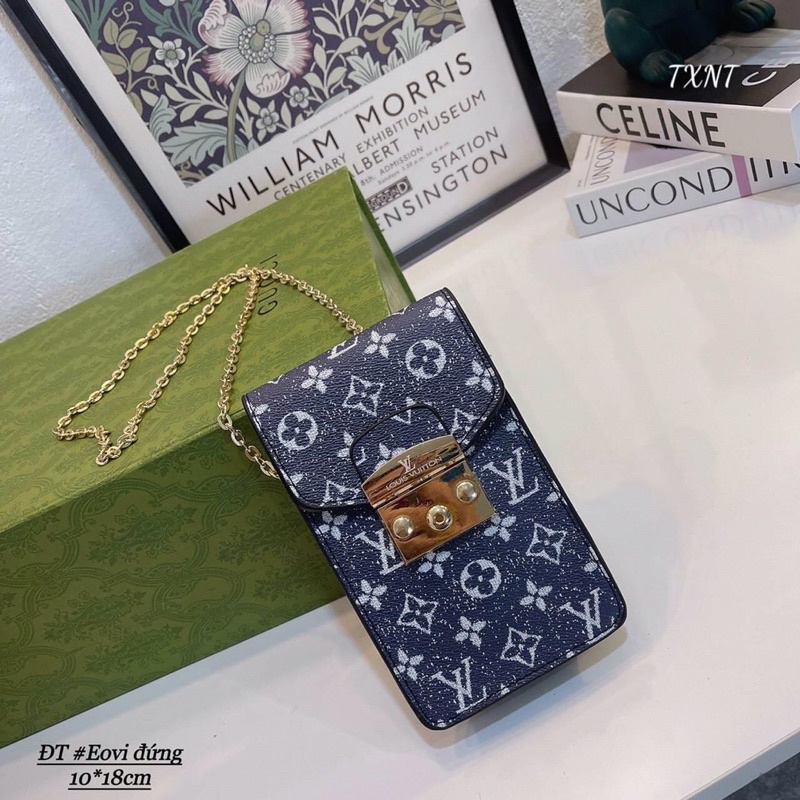 Túi điện thoại lv dáng đứng xích vàng