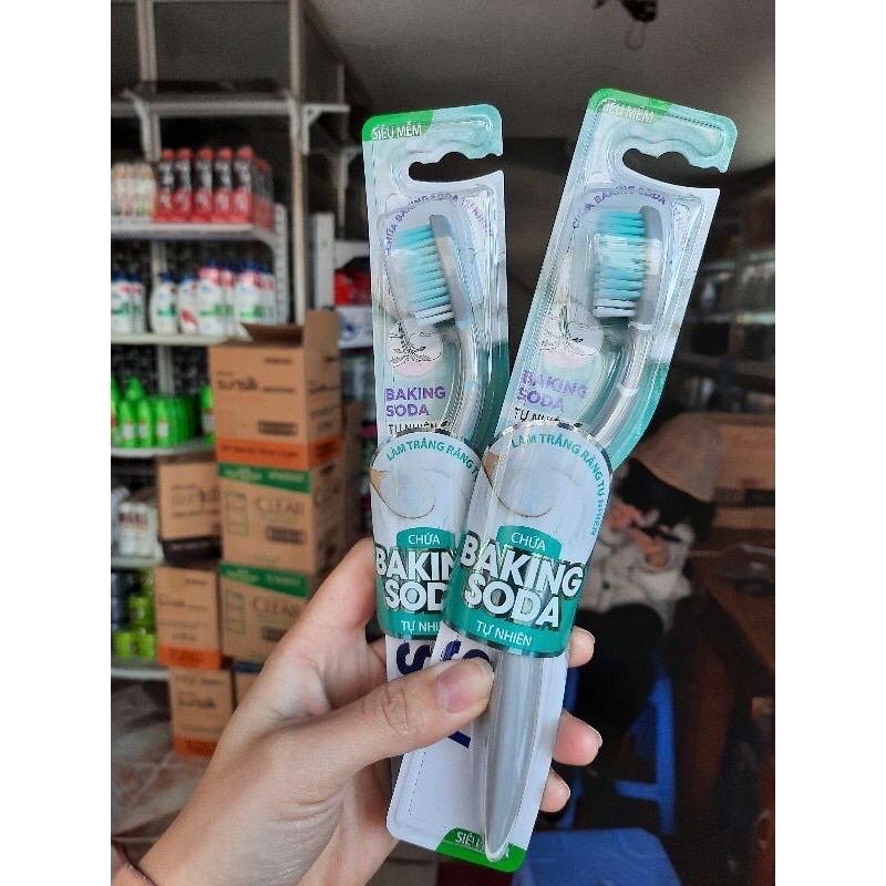 Bàn chải đánh răng P/S than hoạt tính, muối tre, baking soda