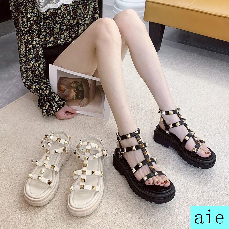 Giày Sandal Đính Đinh Tán Thời Trang Mùa Hè Phong Cách Mới Năm 2021 Cho Nữ