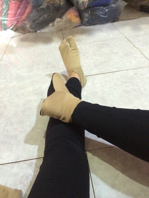 Combo 5 Đôi vớ chân nền đen