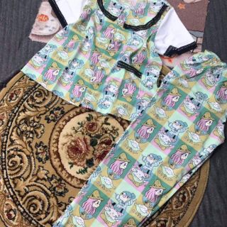 Bộ lụa satin tay ngắn quần dài