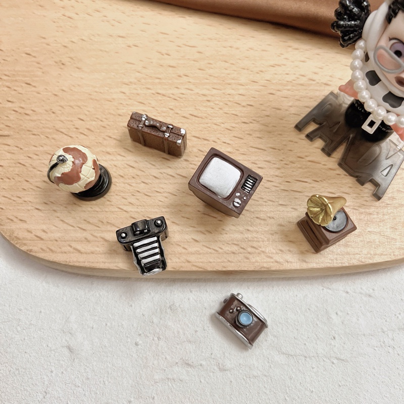 Mô Hình Đàn Piano Retro Bằng Nhựa Resin Trang Trí Bàn