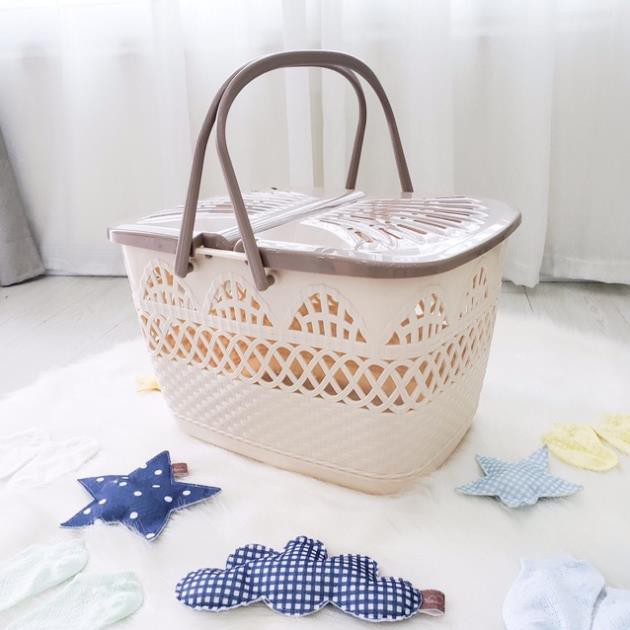 LÀN NHỰA CHO MẸ ĐI SINH