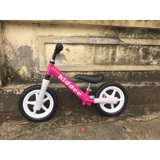 Xe Kiddee khung nhôm siêu nhẹ