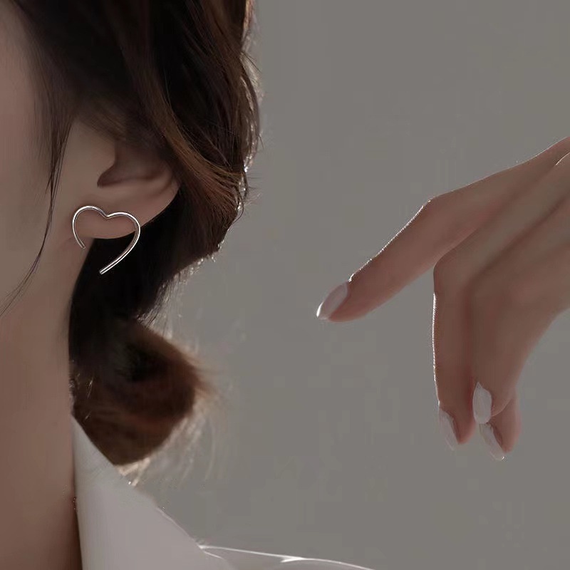 Bông Tai Mạ Bạc 925 Hình Trái Tim Đơn Giản Thời Trang