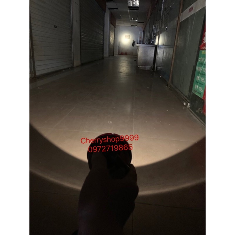 ĐÈN PIN ĐỘI ĐẦU SIÊU SÁNG led 188A  ắc quy  khủng 14000 Mah có  ánh sáng trắng hoặc vàng