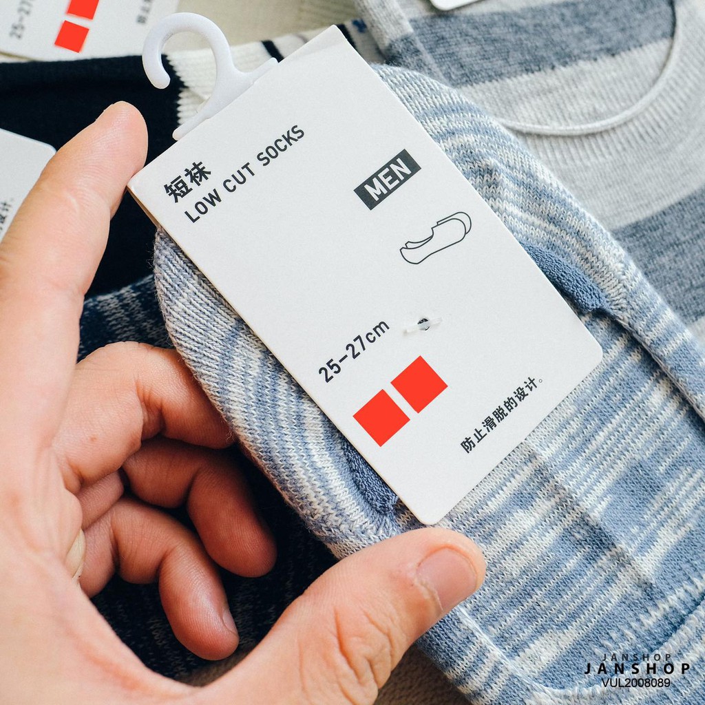 VỚ LƯỜI UNIQLO