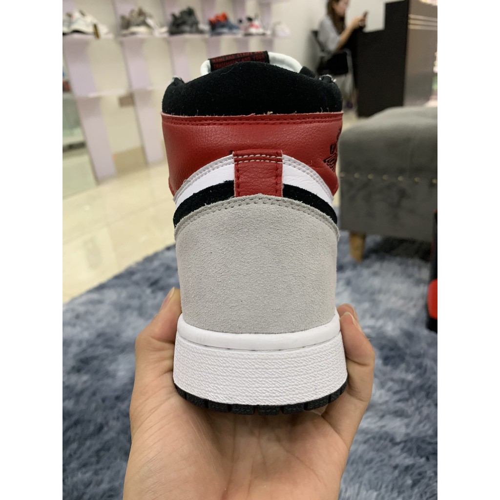 🆕 MẪU MỚI 2021 🆕(QUÀ+HỘP) Giày thể thao AIR JORDAN 1 Retro High Light Smoke Grey xám tai đỏ