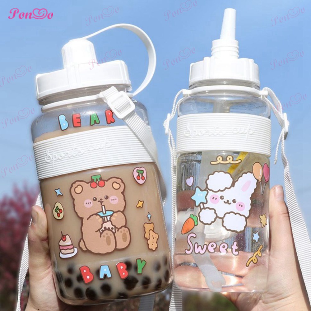 Bình Đựng Nước Thể Thao 600ml 1000ml 1500ml 2000ml Kèm Miếng Dán Hình Gấu Dễ Thương