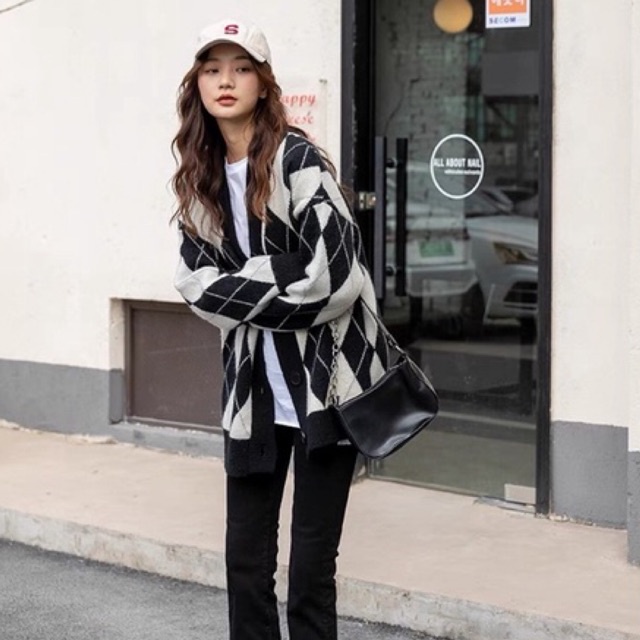 Áo cadigan len lông thỏ dáng rộng họa tiết kim cương