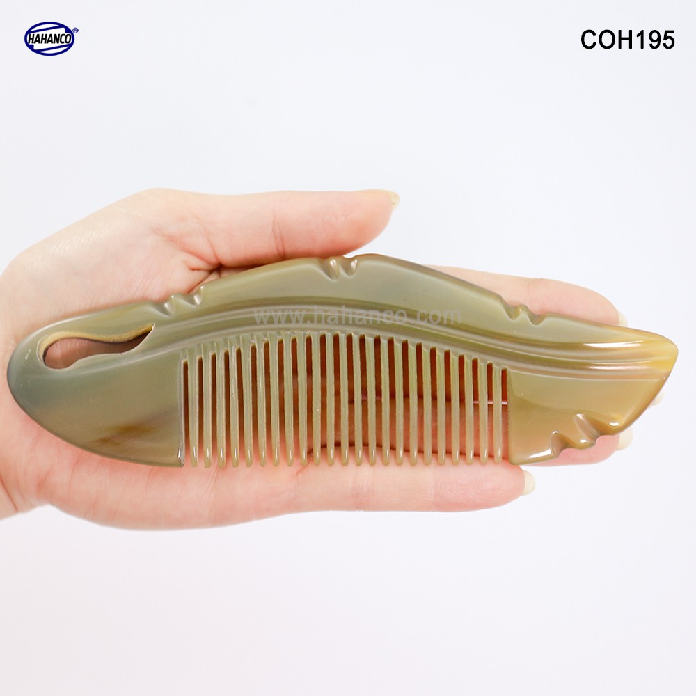 Lược sừng xuất Nhật - COH195 (Size: M - 16cm) Cách cách - Horn Comb of HAHANCO - Chăm sóc tóc