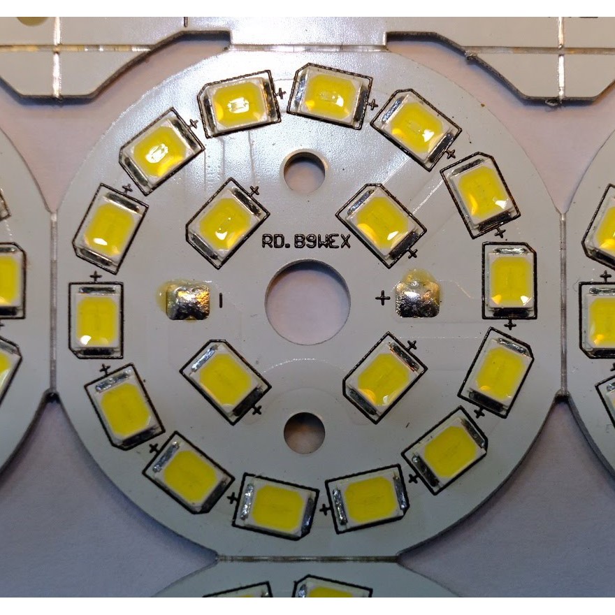Tấm led dạng tròn 9W dùng led samsung