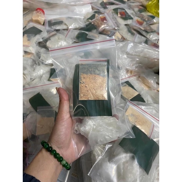 Bánh tráng phơi sương muối nhuyễn hành tím phi