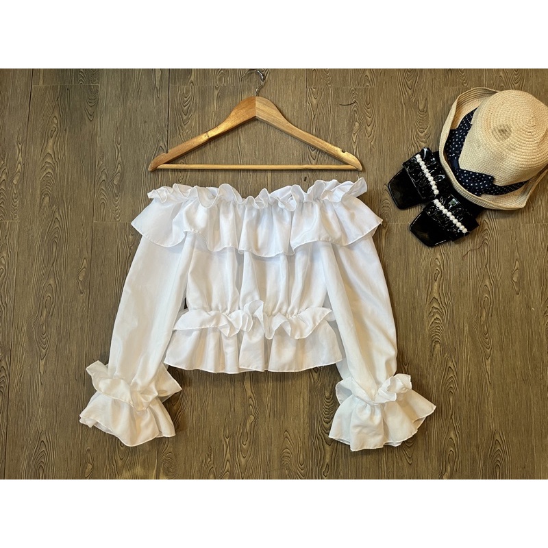 Áo trễ vai bèo ảnh thật kèm clip th7