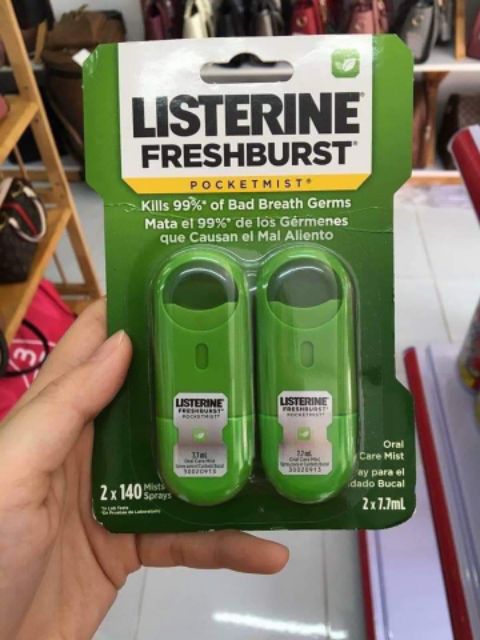 [Nhập Mỹ] Xịt thơm miệng Listerine Pocket Mist FreshBurst vỉ 2 chiếc