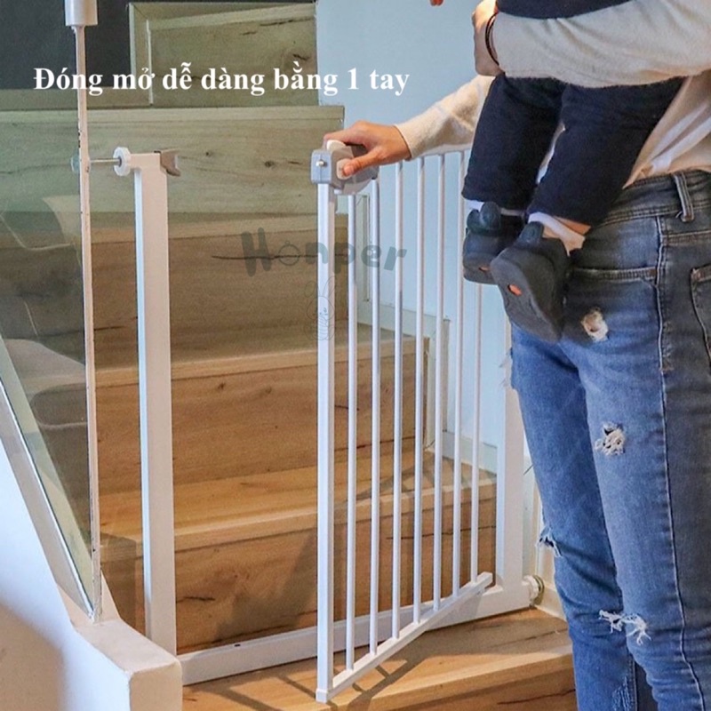 Thanh chắn cửa chắn cầu thang Hopper phiên bản mới