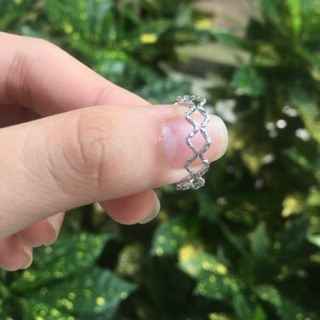 Nhẫn xoắn inox