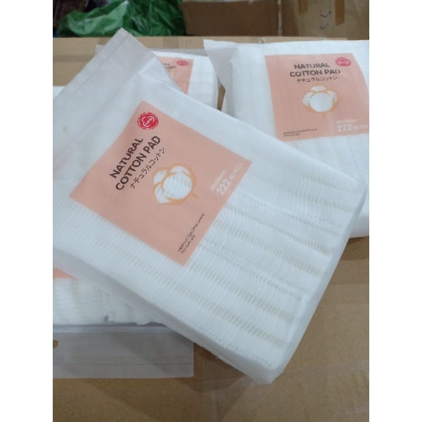 Bông tẩy trang Natural Cotton Pads 222 miếng Nhật Bản P0055x