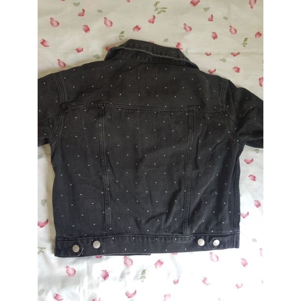 ÁO KHOÁC JEAN ĐEN CHẤM BI