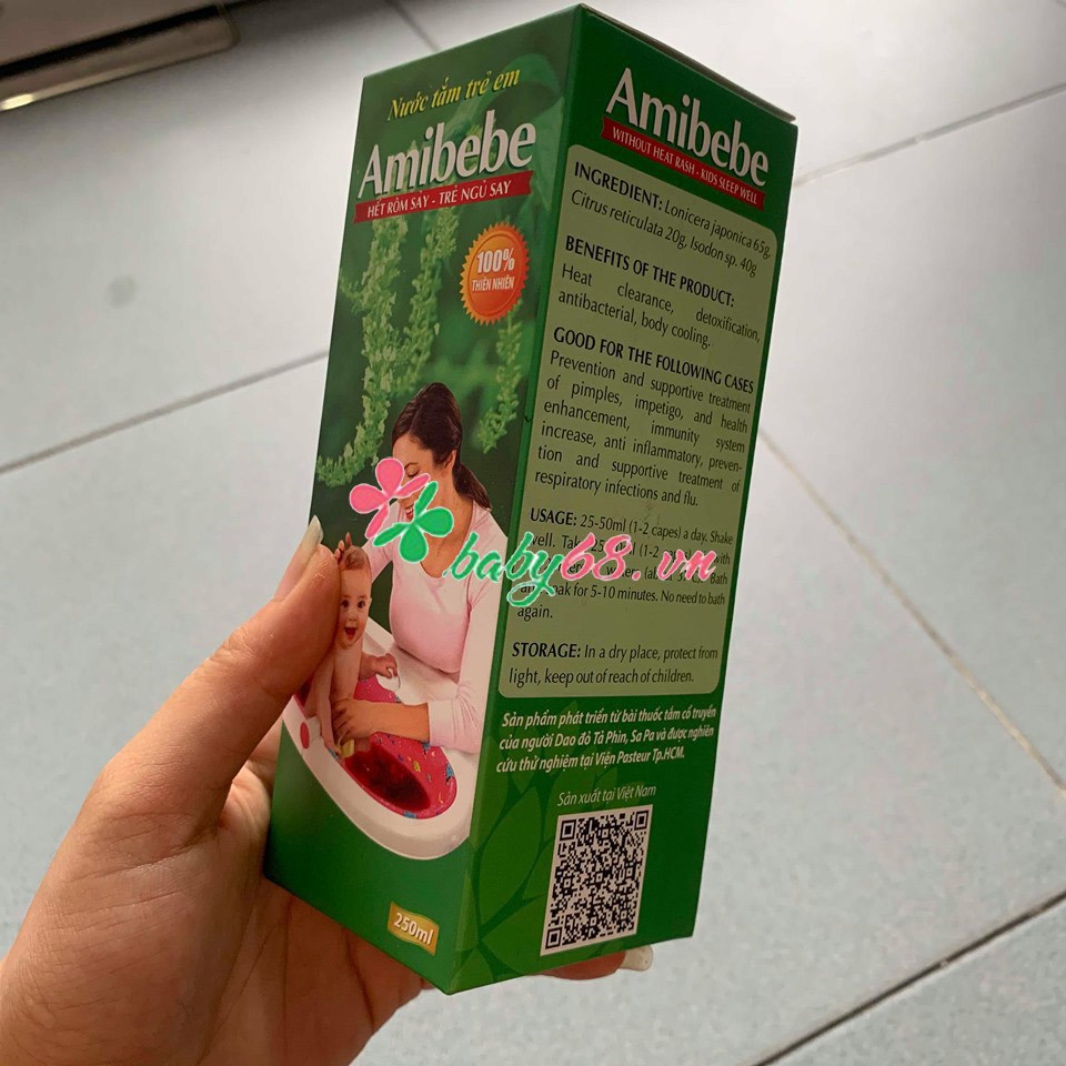 Nước tắm thảo mộc trị rôm xảy cho bé Amibebe của người Dao Đỏ 250ml 100 phần trăm thiên nhiên