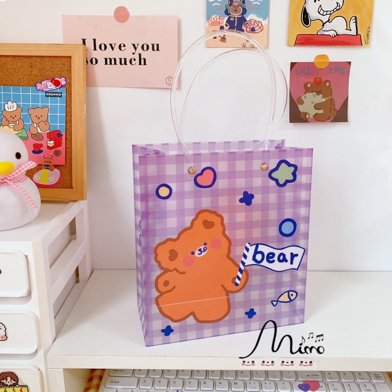 Túi đựng quà trong suốt in hình gấu Bear dễ thương size 19*21cm