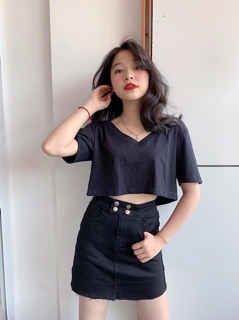 Áo croptop thụng cổ tim