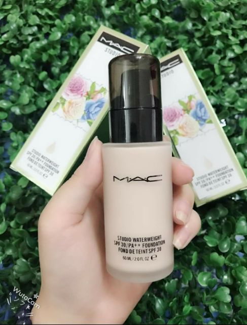 Kem nền vòi (giao ngẫu nhiên) | BigBuy360 - bigbuy360.vn