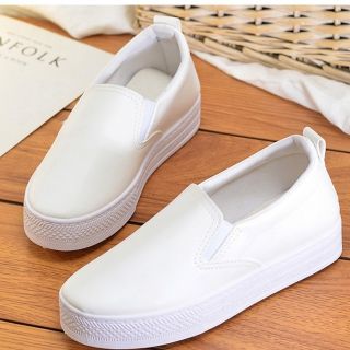 Compo 2 đôi giày nữ 180k