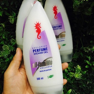 SỮA TẮM CÁ NGỰA