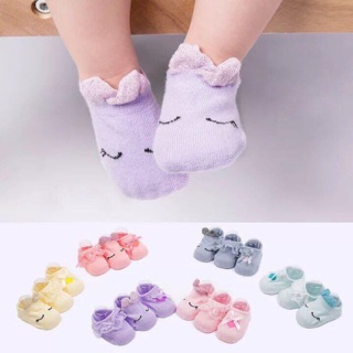 Tất hài cho bé ( 1 set 3 đôi cùng màu khác nơ)