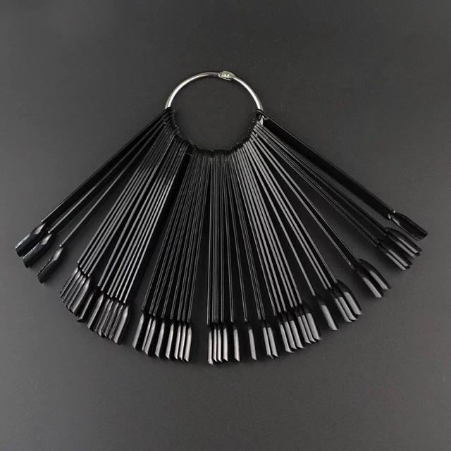 Móng que vuông 50 móng học nail