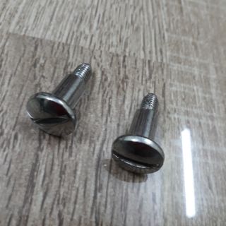Ốc bắt cốp cho xe Dream