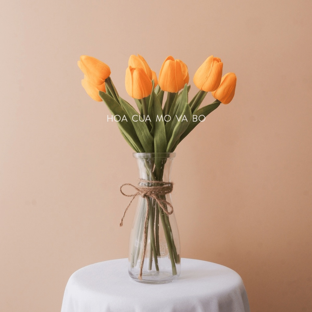 Hoa Tulip Giả Lá Thẳng Nhiều Màu Mơ & Bơ Chất Liệu Cao Su Non Cao Cấp Thích Hợp Chụp Ảnh, Decor Trang Trí Nhà, Bàn Học