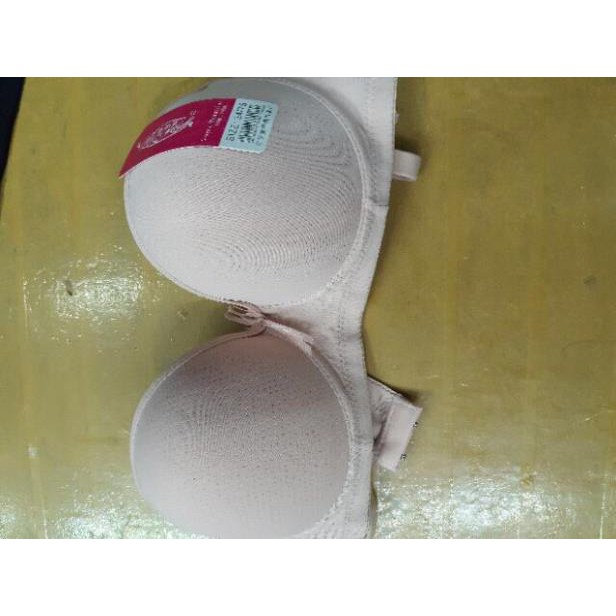 Áo lót ngang ngực ,thông hơi có đệm nhẹ ,