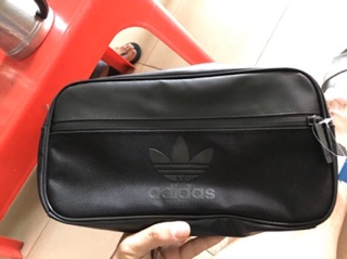 Túi đeo chéo Adidas