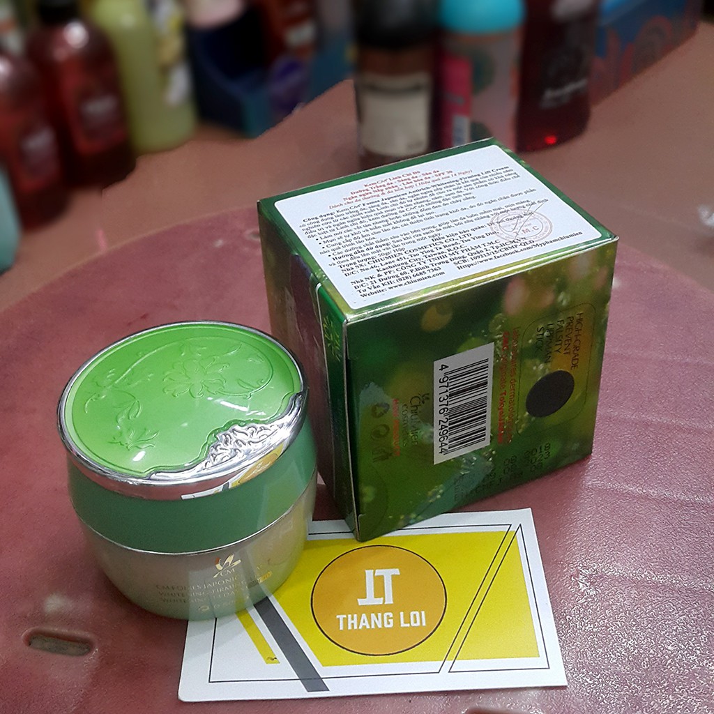 Kem dưỡng da chiết suất Linh chi đỏ từ Nhật Bản