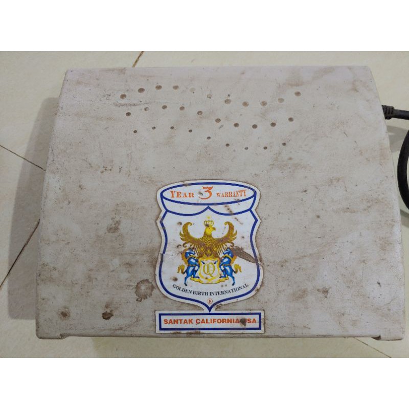 Vỏ và mạch lưu điện SANTAK TG1000