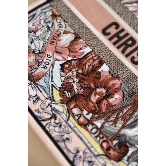 Túi xách Diỏr book tote thêu hàng sc có nhận thêu tên sz 41