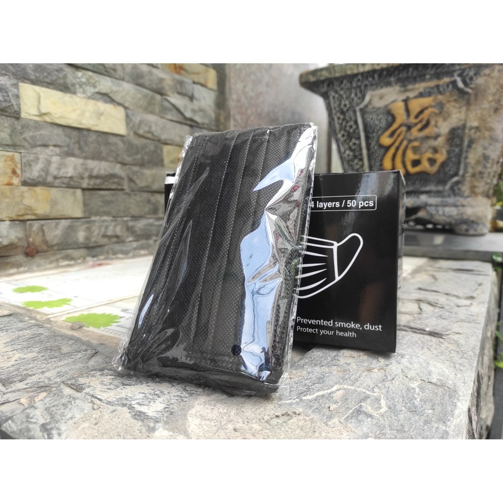 Khẩu Trang Y Tế XS PRO 4 Lớp Màu Đen (Hộp 50 Cái)