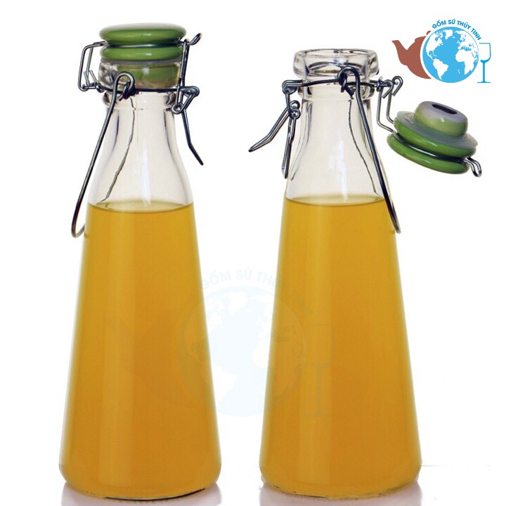 Chai Thủy Tinh Tam Giác Nắp Gài Bằng Sứ có quai xách tiện lợi đựng nước trái cây nước ép 500ml